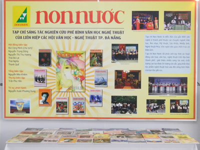 Tạp chí non nước tham gia hội báo xuân Tân Mão 2011