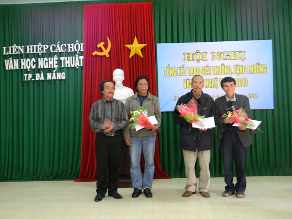 HỘI NGHỊ TỔNG KẾT 2010