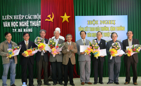 HỘI NGHỊ TỔNG KẾT 2010