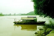 Nhà em bên kia sông – Thơ Nguyễn Nhã Tiên