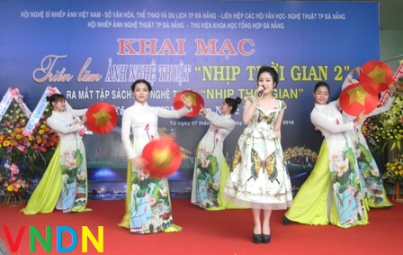 Khai mạc triển lãm ảnh nghệ thuật “Nhịp thời gian 2” của NSNA Phan Ngọc Hợi