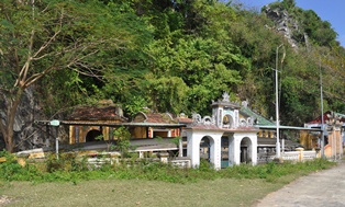 Miếu Ông Chài di sản văn hóa ở Ngũ Hành Sơn - Đinh Thị Trang