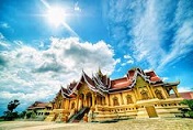 Ghi vội ở Viêng Chăn – Thơ  Bùi Công Minh