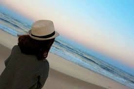 Lời thì thầm của biển mùa xuân