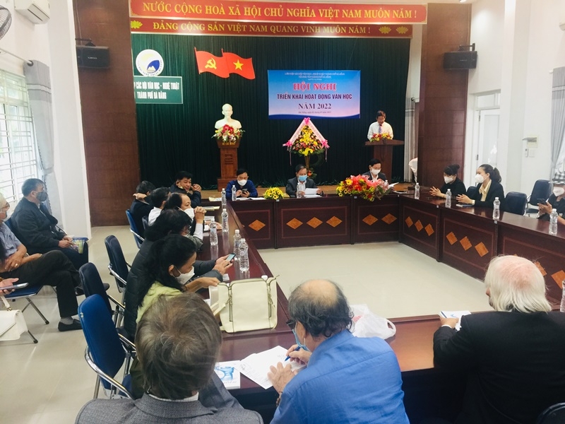 Hội Nhà văn Đà Nẵng tổ chức tổng kết hoạt động năm 2021 và triển khai phương hướng hoạt động năm 2022