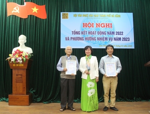 Hội nghị tổng kết công tác nghiên cứu, sưu tầm, quảng bá văn hóa văn nghệ dân gian năm 2022