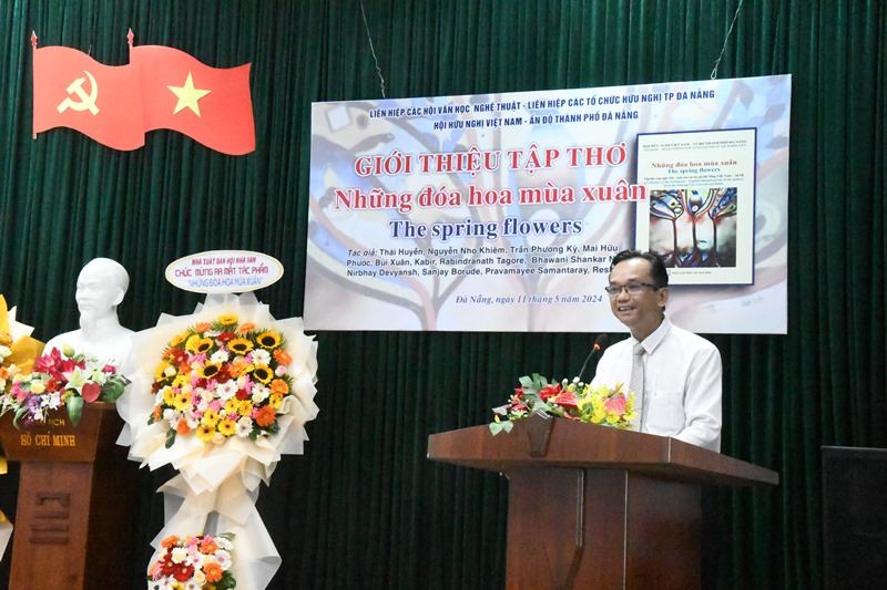 "Những đóa hoa mùa xuân" - cầu nối văn hóa, thơ ca giữa Ấn Độ và Việt Nam