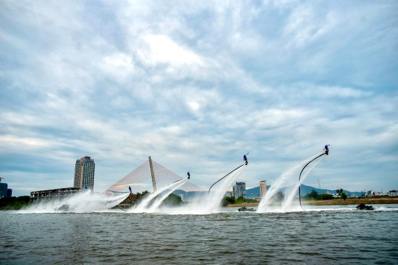Sẽ có trình diễn nghệ thuật thể thao Jetski & Flyboards tại DIFF 2024