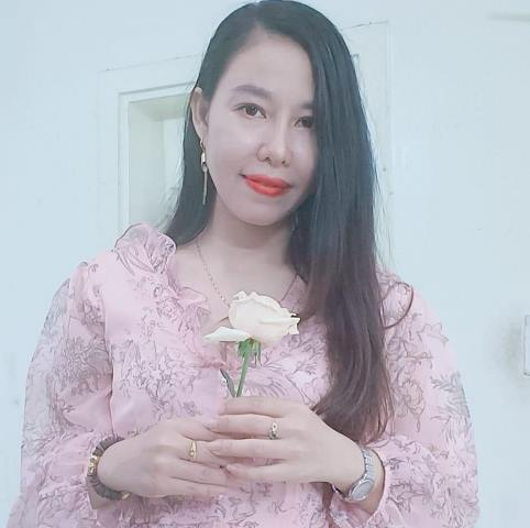 Thơ Huỳnh Trâm