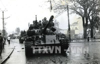 Đà Nẵng - "Đêm trước của bình minh"