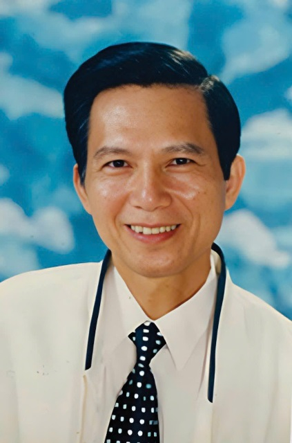 Ngọn đèn khát vọng hòa bình