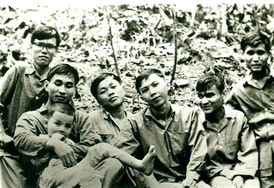 Chúng tôi làm Tạp chí Văn nghệ Giải phóng Trung Trung Bộ