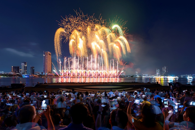 Mãn nhãn cùng Đội pháo hoa Việt Nam 2 tại DIFF 2025