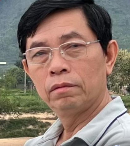 Thơ Hoàng Thái