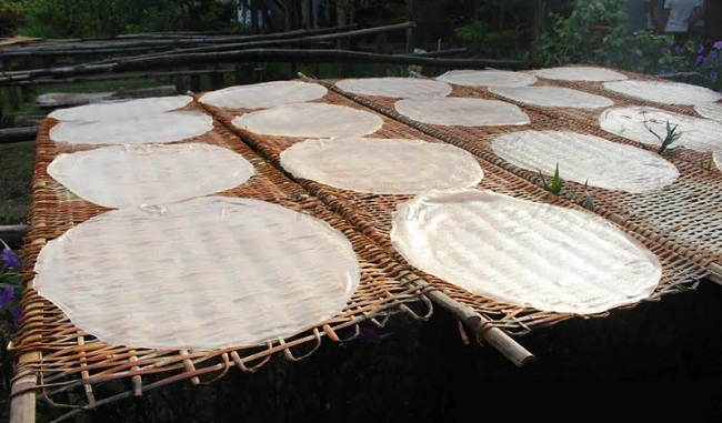 Bánh tráng tròn tròn...