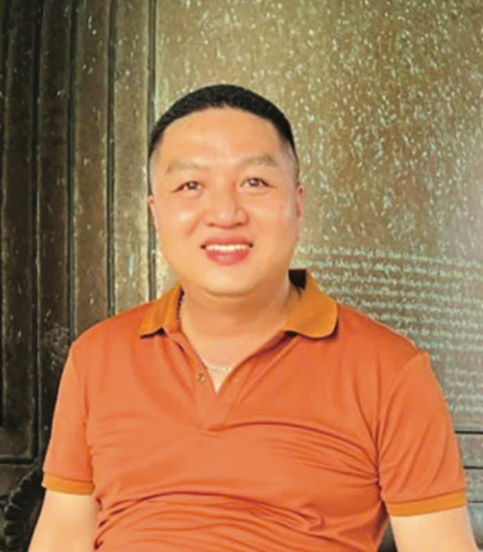 Thơ Hoàng Anh Tuấn