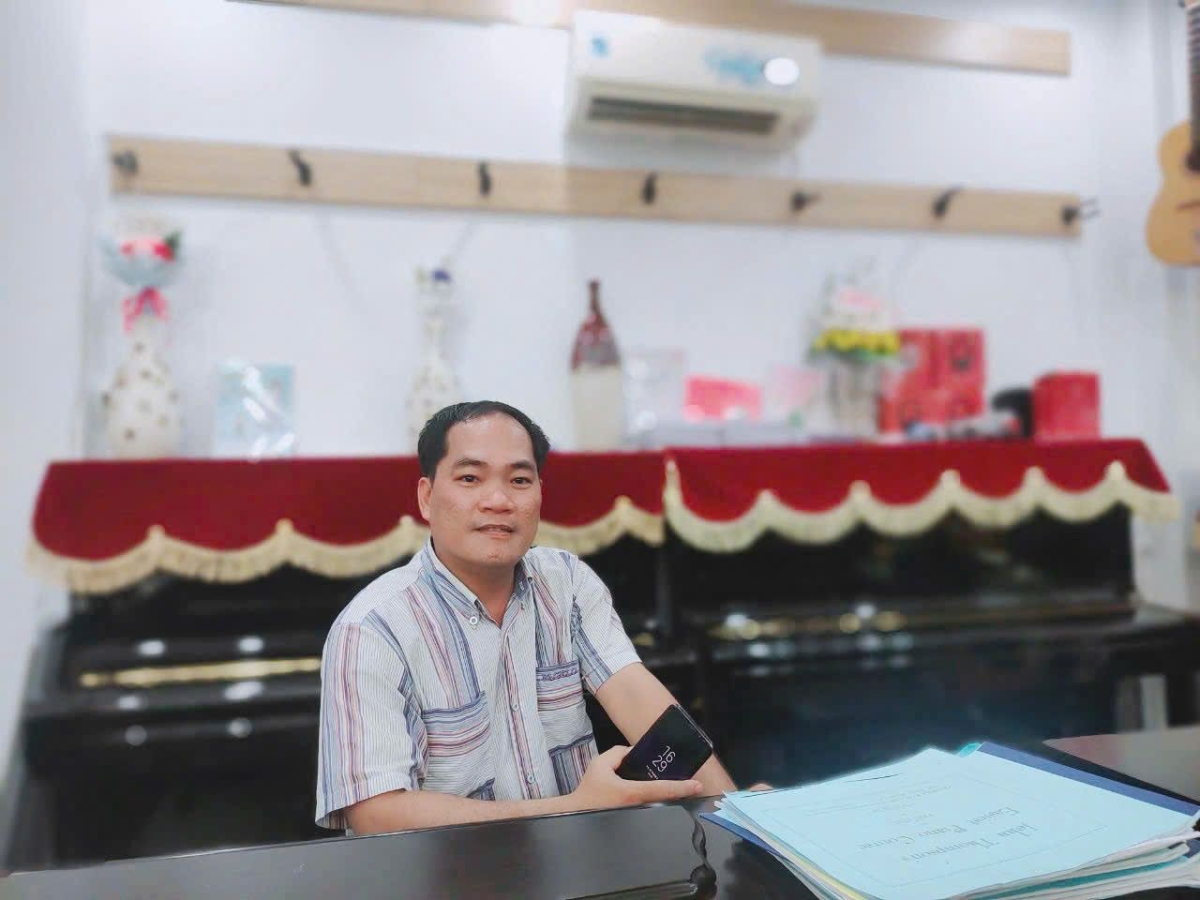 Thơ Lê Hưng Tiến