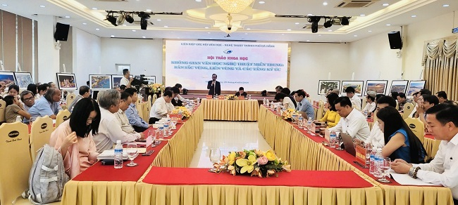 Hội thảo khoa học “Không gian văn học, nghệ thuật miền Trung: bản sắc vùng, liên vùng và các tầng ký ức”