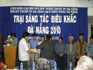 Bế mạc Trại sáng tác điêu khắc Đà nẵng 2010