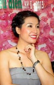 Người đàn bà mang gương mặt hạnh phúc