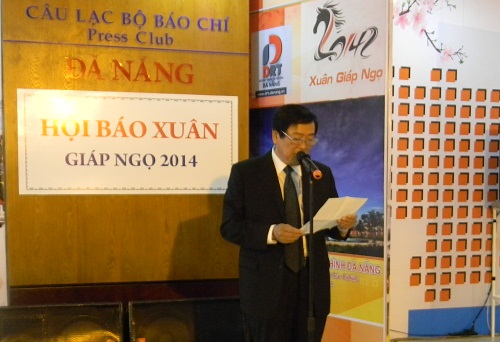 Tạp chí Non Nước tham gia Hội báo Xuân 2014