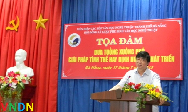 Tọa đàm