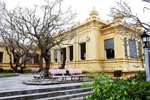 Bảo tàng Chăm và ký ức tuổi thơ tôi – Bùi Văn Tiếng