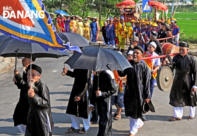 Lan man cùng Tết Quảng