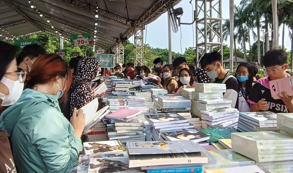 Hội sách Đà Nẵng năm 2024 với chủ đề “Sách hay cần bạn đọc” diễn ra trong 4 ngày
