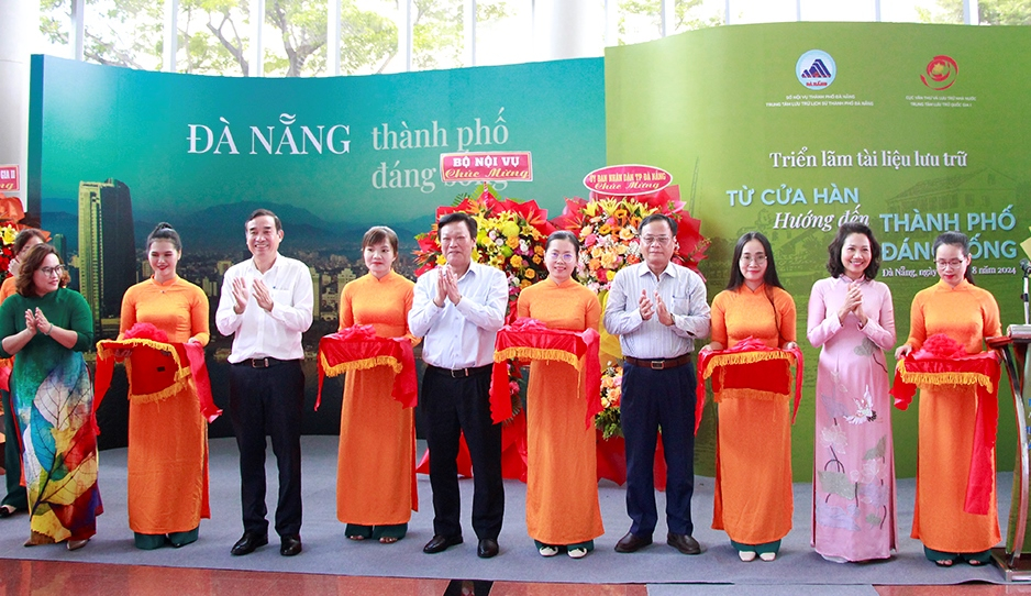 Triển lãm trưng bày các tài liệu, hình ảnh của Đà Nẵng từ thời nhà Nguyễn đến nay